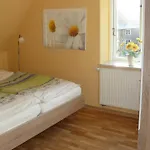 Haus-auetal Nyaraló